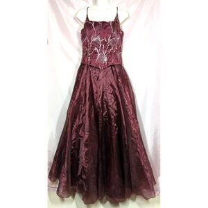 Vtg Corset Embroidered Event Gown L Wine USA Shoulder Wrap Drama Queen Elegance
